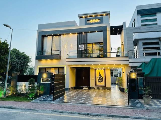 Classical Grand Residence, Bahria Town